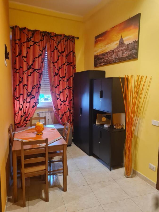 B&B La Casa di Gabry Rome Bagian luar foto